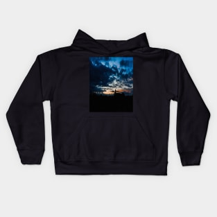 Twilight - landscape Kids Hoodie